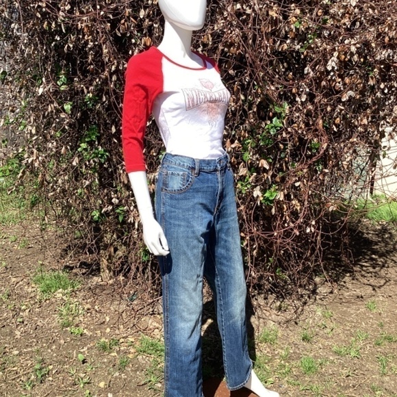 Wrangler Retro Relaxed Bootcut Factory Fading Whiskering Jeans - Picture 3 of 11